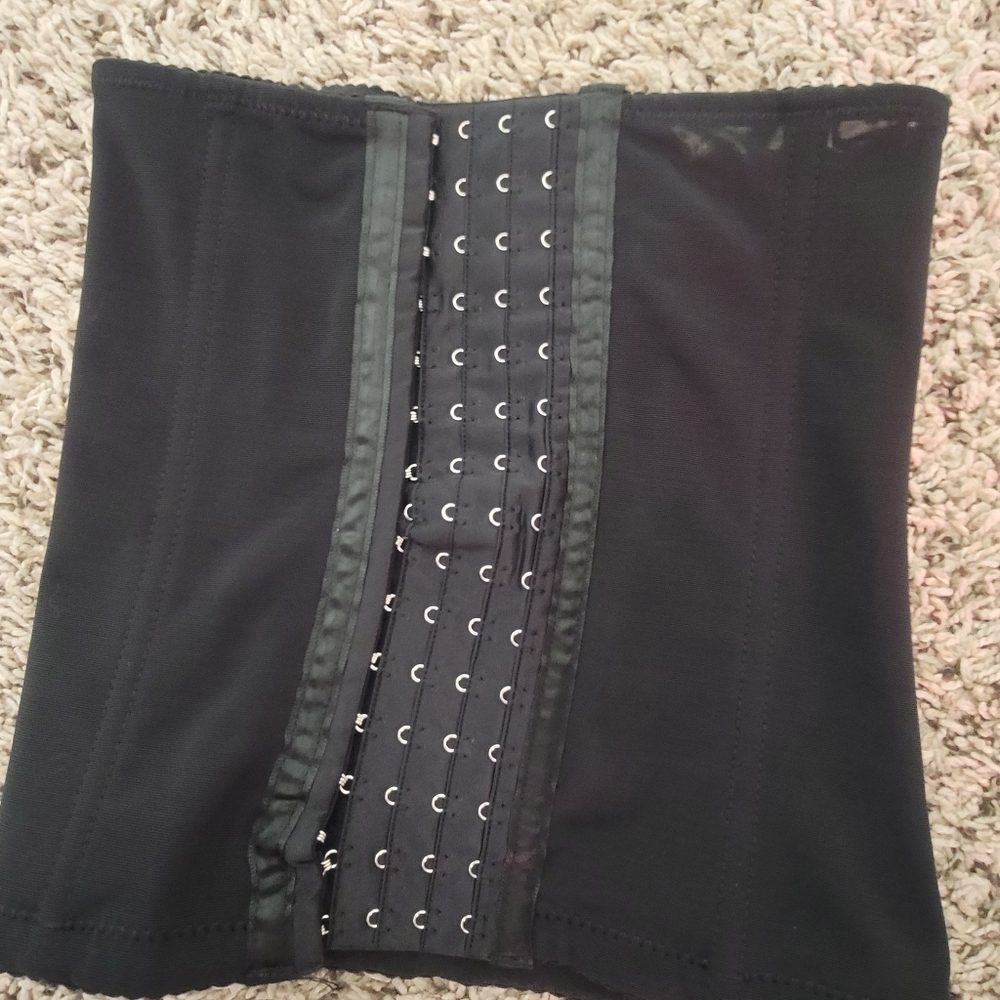 Waist trimmer